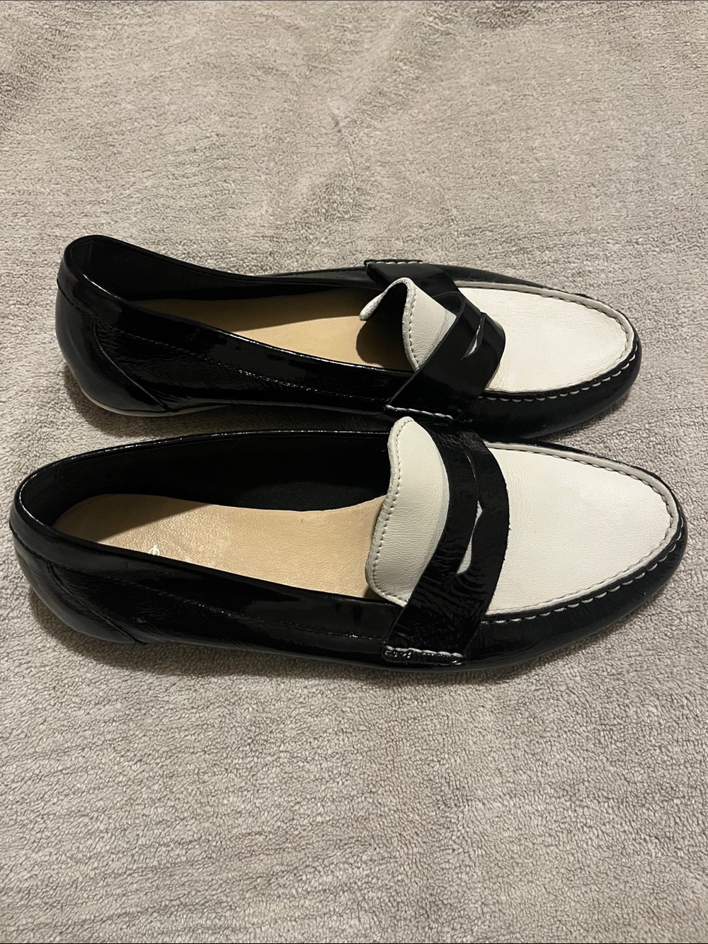 Cole Hahn Soft Leather Black & White Women's Penny Loafers 6 1/2